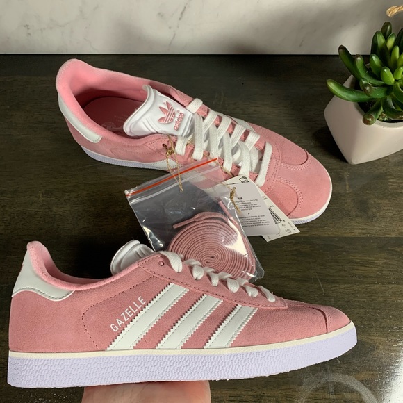 adidas Gazelle Pink Suede - Picture 9 of 10